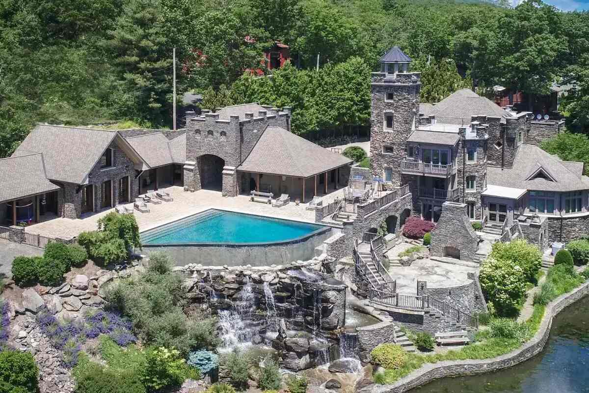 The sprawling main house could be available to rent in the future, too.