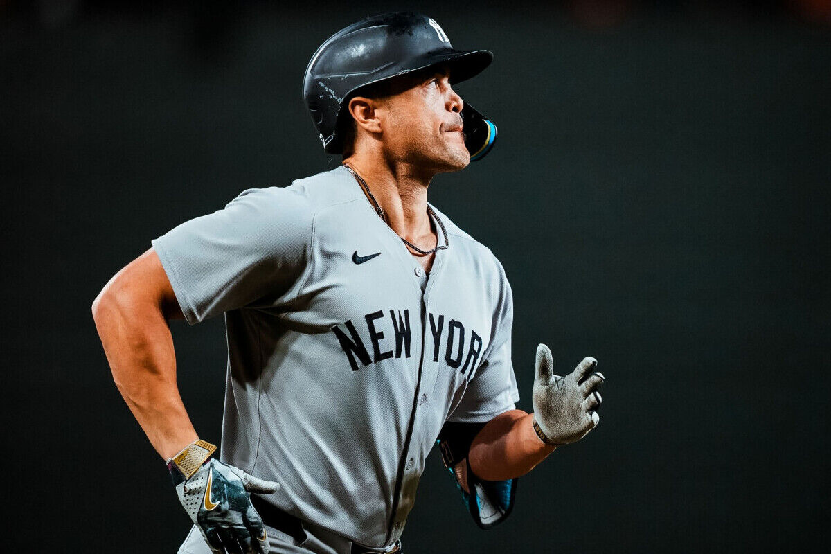 giancarlo-stanton-new-york-yankees