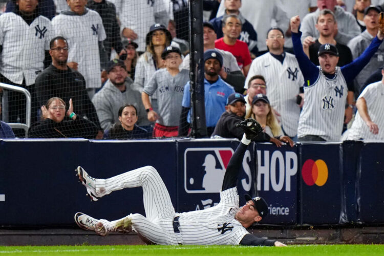 cody-bellinger-new-york-yankees