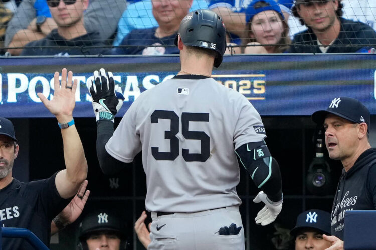 cody-bellinger-new-york-yankees