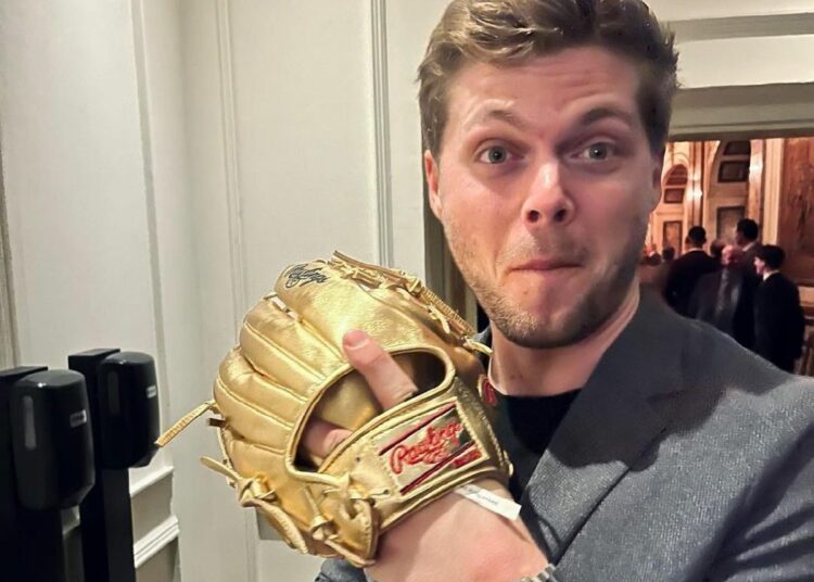 Cub's infielder and 2025 Gold Glove winner Nico Hoerner is named a trade candidate for the Yankees ahead of the 2026 season.