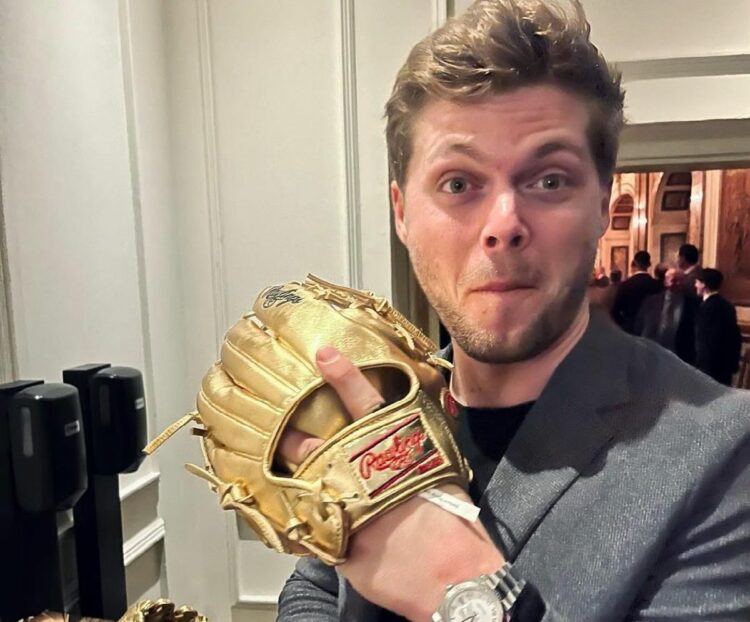 Cub's infielder and 2025 Gold Glove winner Nico Hoerner is named a trade candidate for the Yankees ahead of the 2026 season.