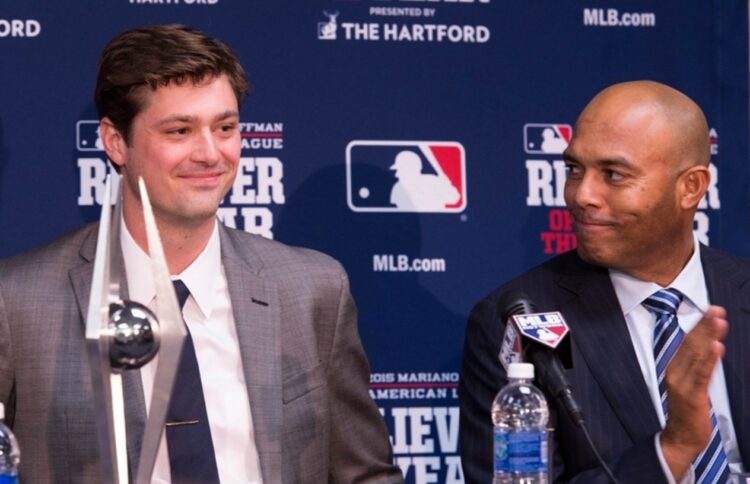 Yankees closer Andrew Miller with legend Mariano Rivera after winning the AL Closer of the Year award, Kansas City, October 28, 2015.
