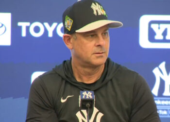 Boone’s blunt ‘don’t know’ throws Yankees’ infield order into strange chaos