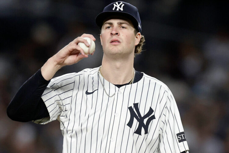 Yankees' Cam Schlittler reportedly called for security after finding a spider in his locker at the Tampa Spring Camp on March 15, 2026.