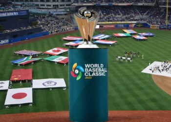 2026 WBC trophya nd participating countries' flags.