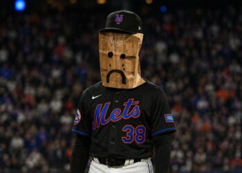 The New York Mets fans are pissed off over Devin Williams start in 2026.