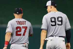 El choque entre Aaron Judge y Mike Trout se convierte en histórico con un nuevo récord en la MLB