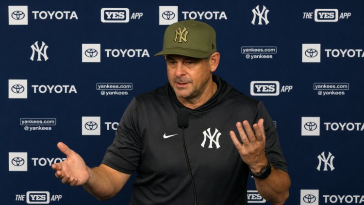 Aaron Boone talks to the reporters after the Yankees' 7-6 loss to the Mets. New York, May 17, 2026.