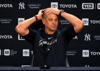 Manager Aaron Boone talks to the reporters after the Yankees' 2-1 loss to the Blue Jays, New York, May 20, 2026.