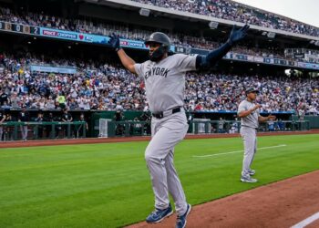 Amed Rosario's 4 hits, 4 RBIs, and 2 home runs powered the Yankees' 15-1 win over the Royals, Kansas City, May 26, 2026.