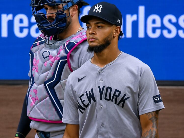 Camilo Doval's short but shaken inning forced the Yankees into 4-3 loss to the Brewers on May 9, 2026, Milwaukee.