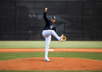 Yankees' rookie ace Carlos Lagrange is on the mound during the 2026 spring training.