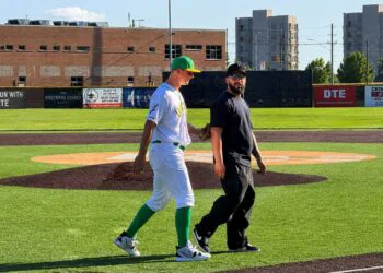 Ex-Yankees star DJ LeMahieu and Gleyber Torres are at Memorial Park before the former's managerial debut with the Royal Oak Leprechauns on May 25, 2026.