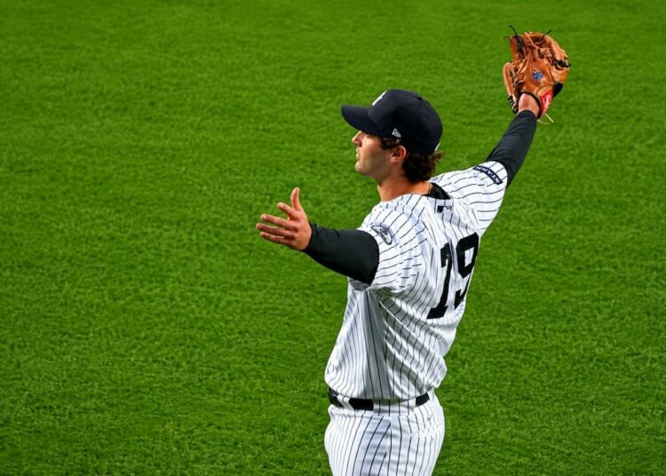Yankees' rookie slugger Spencer Jones reacts to his roll call by fans at Yankee Stadium, New York, May 21, 2026.