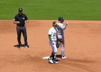 Max Schuemann gestures to dugout after scoring a run in the Yankees' 13-8 win over the A's in Sacramento, May 31, 2026.