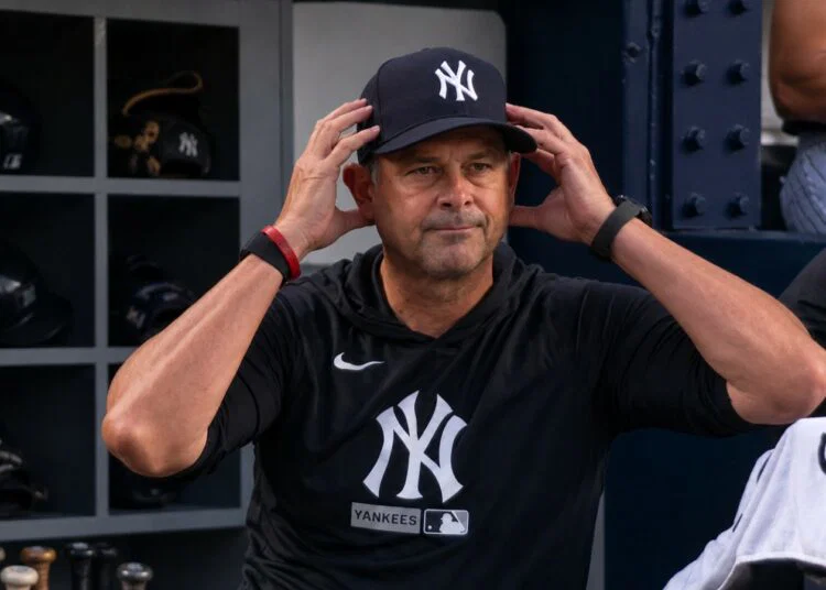 Manager Aaron Boone reacts to a baserunning lapse during the Yankees' 5-1 loss to the White Sox in New York, June 18, 2026.