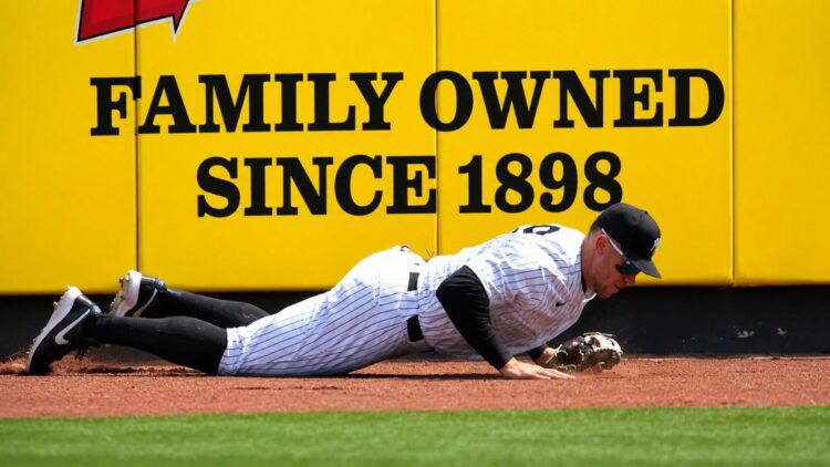 Aaron Judge fell to the ground during a leaping catch in the Yankees 12-1 win over the Orioles. May 3. 2026, New York.