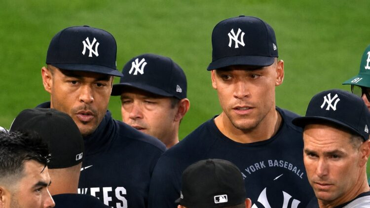 Aaron Judge and Giancarlo Stanton stood on the field after benches were cleared during the Yankees' 6-1 loss to the Red Sox, Boston, Jun 27, 2026.