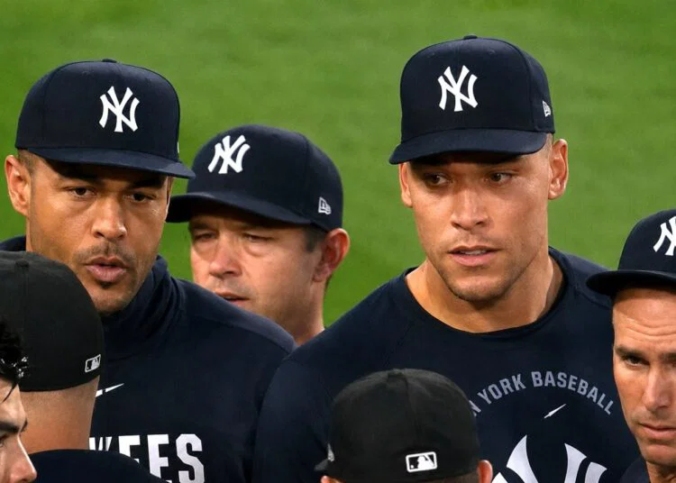 Aaron Judge and Giancarlo Stanton stood on the field after benches were cleared during the Yankees' 6-1 loss to the Red Sox, Boston, Jun 27, 2026.