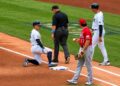 Anthony Volpe argues with umpire Brian O'Nora after picked up at first base in the Yankees' 4-1 loss to the Reds, New York, Jun 21, 2026.