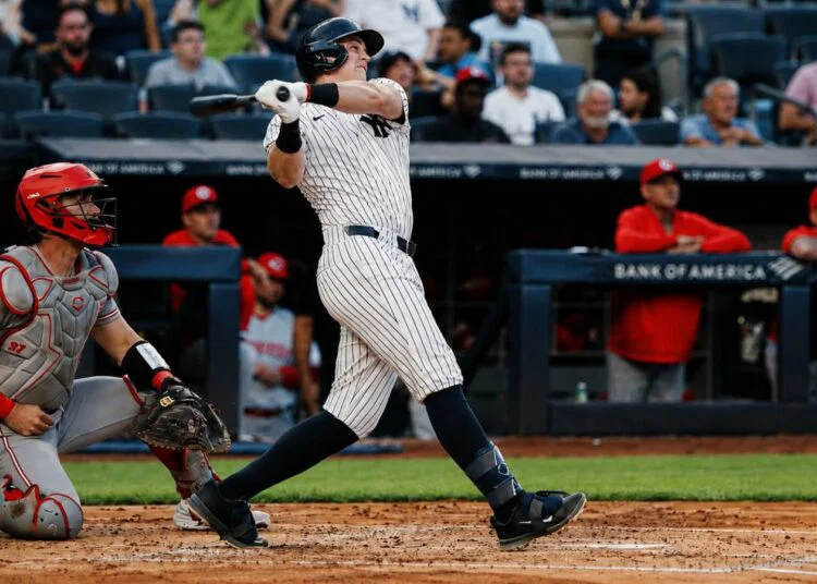 Ben Rice hits a three-run home run in the Yankees' 5-0 win over the Reds, New York, June 19, 2026.