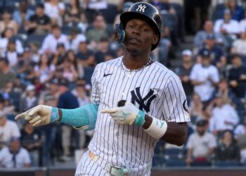 Jazz Chisholm reacts after his home run in the Yankees' 5-4 loss to the Guardians in New York, June 3, 2026.