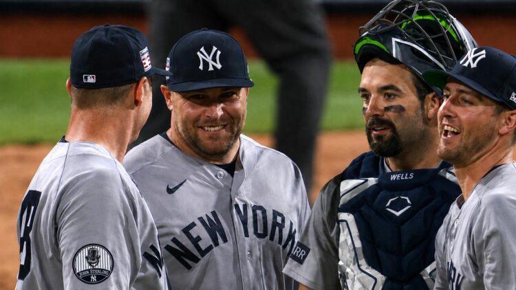 David Bednar rejoices with Goldschmidt, Austin Wells, and Ryan McMahon after the Yankees' 3-1 win over the Phillies, Philadelphia, July 25, 2026.