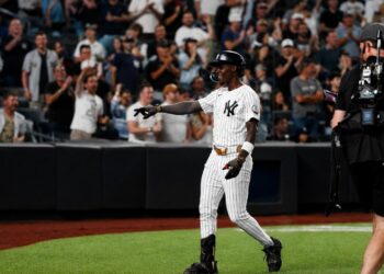 Jazz Chisholm Jr. reacts after his homer helped the Yankees beat the Dodgers 2-1 in New York, July 19, 2026.