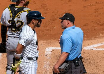 Jose Caballero argues with umpire after he was give automatic strikeout for pitch-clock violation in the Yankees' 5-3 loss to the Pirates, New York, July 22, 2026.