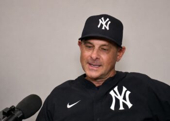 Manager Aaron Boone speaks to reporters after the Yankees' 4-1 loss to the Blue Jays, Toronto, August 15, 2026.