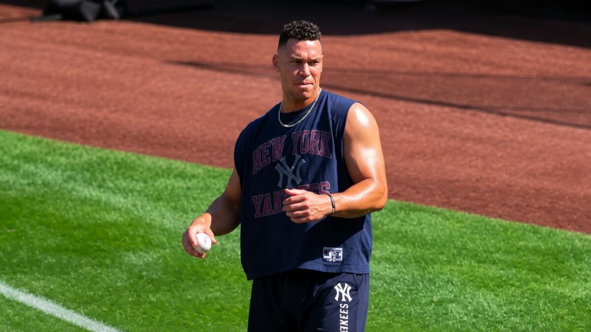 Aaron Judge took batting practice prior to the Yankees' 9-7 loss to the Astros, New York, August 26, 2026.