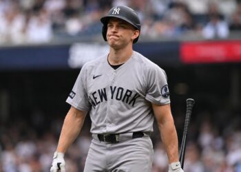 Ben Rice returns to dugout after strikeout in the Yankees' 4-1 loss to the Blue Jays, Toronto, August 15, 2026.