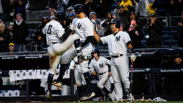 Didi Gregorius celebrated with Aaron Judge after his second homer in the Yankees’ 11-4 win over the Tampa Bay Rays, New York, April 3, 2018.