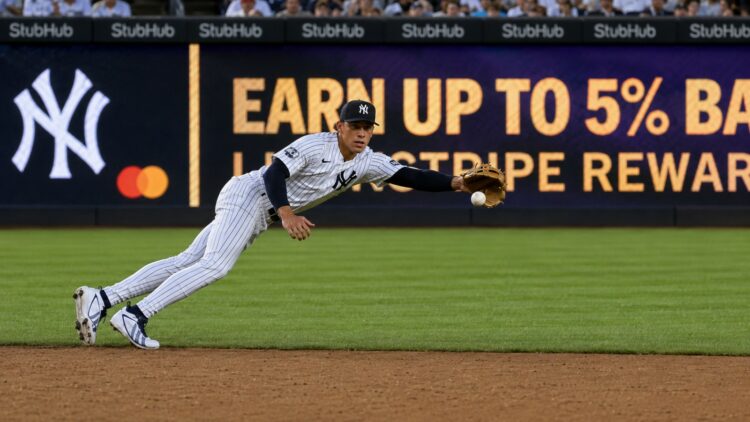 George Lombard Jr. made a diving defense that ended in a double play in the Yankees' 3-1 loss to the Cardinals, New York, August 5, 2026.