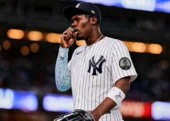 Jazz Chisholm Jr. reacts after his throwing error during the Yankees' 2-1 loss to the Braves, New York, August 9, 2026.