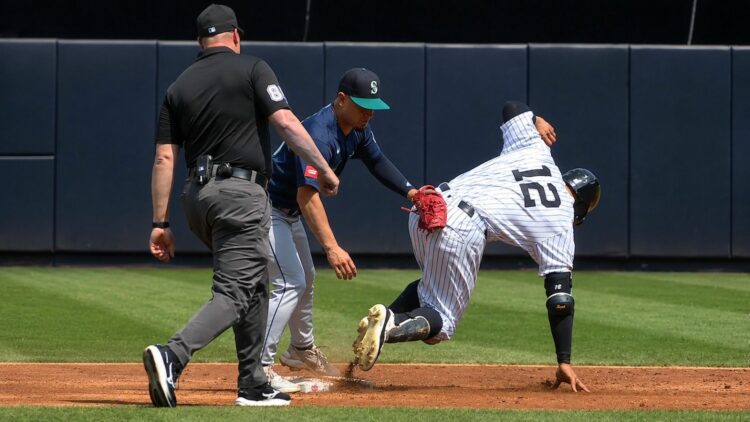 Trent Grisham was tagged after a strange jump at second base in the Yankees' 1-0 loss to the Mariners, New York, August 13, 2026.