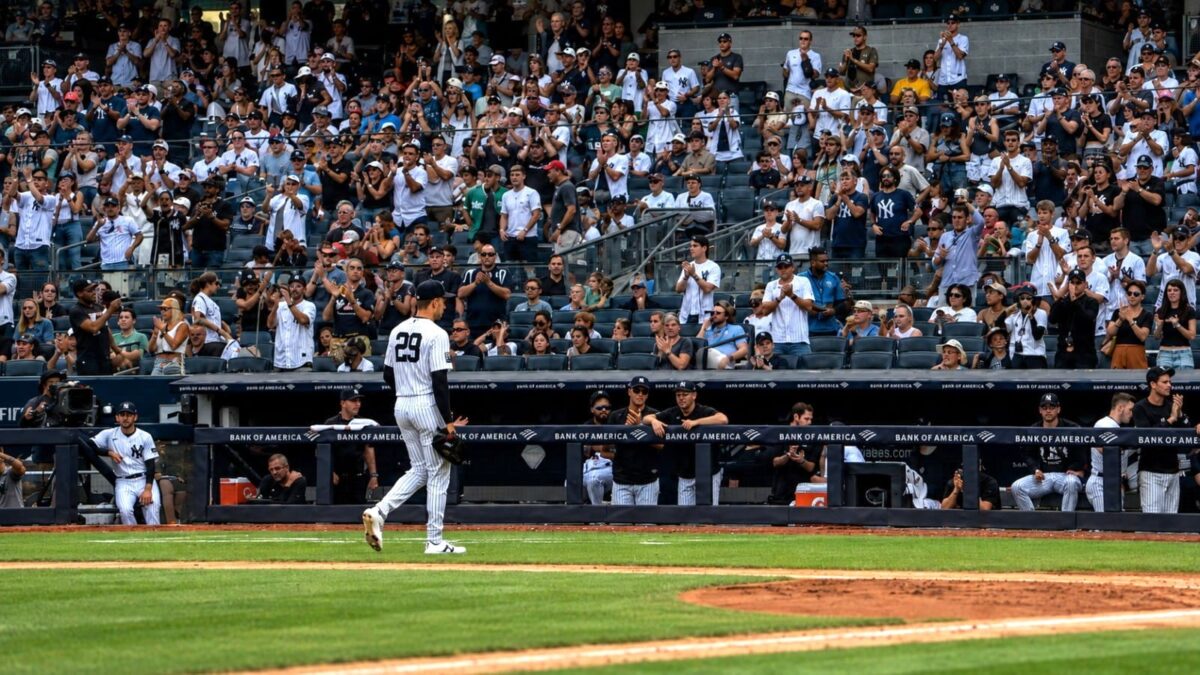 Will Warren gets a standing ovation as he leaves mound in the eight in the Yankees' 16-1 win over the Red Sox, New York, August 30, 2026.