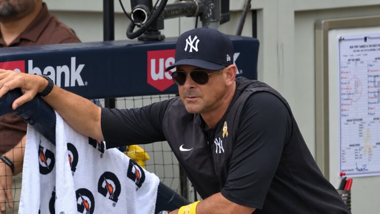 Aaron Boone reacts to Jasson Dominguez's error during the Yankees' 4-3 loss to the Padres, San Diego, September 6, 2026.