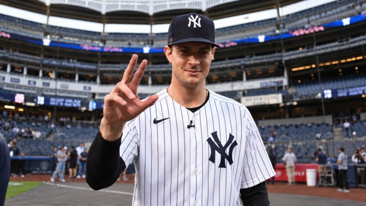 Cam Schlittler struck out 10 for 1 ER in 7 innings in the Yankees' 5-3 win over the Rockies, New York, September 8, 2026.