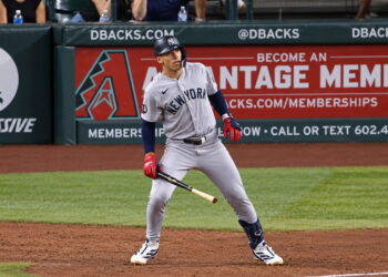 George Lombard Jr. hit a 424ft homer in the Yankees' 8-4 loss to the Diamondbacks in Phoenix, Arizona, September 20, 2026.