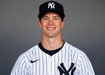 Jackson Lovich, the 16th round pick of the 2025 draft out of Missouri, 494th overall is fast emerging as the Yankees' top future third base option.