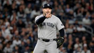 Cashman’s costly David Bednar misstep opens door for Mets to embarrass Yankees