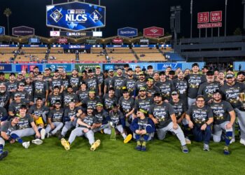 Milwaukee Brewers beat the LA Dodgers 6-4 to win the NLCS, October, 15, 2026, Los Angeles.