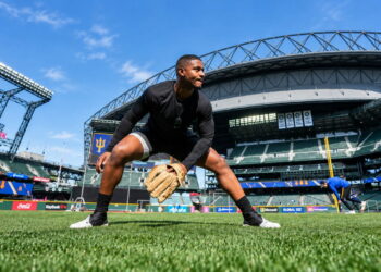 The Marlins are open to trade offers for 2B Xavier Edwards and the Yankees have a second base vacancy heading into the 2027 season.